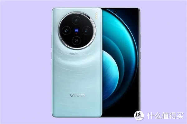 vivo X100 Ultra拍摄的照片是50M大小，放大几十倍之后依然清晰可见。