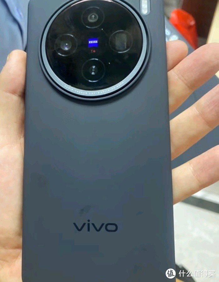 vivo X100s——超薄直屏，拍张更出众