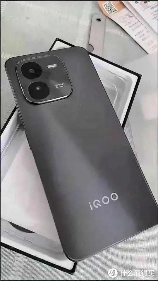 续航怪兽来袭！vivo iQOO Z9x，大电池大内存，护眼新体验