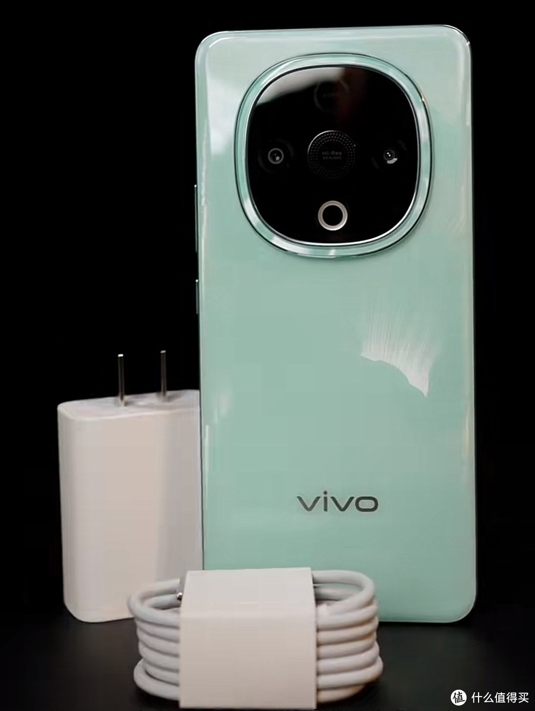 vivo Y300：超级扬声器