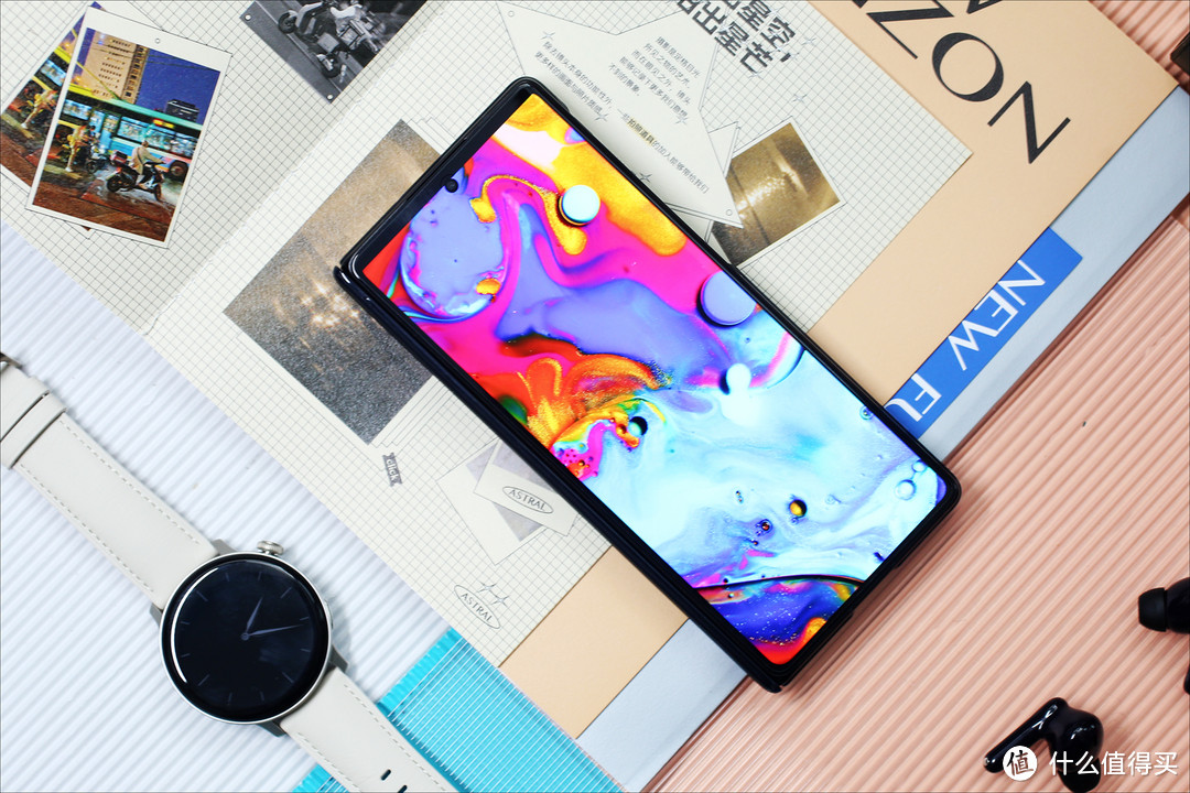 颠覆认知！vivo X Fold3 Pro以轻薄之躯，成就全能水桶机皇！