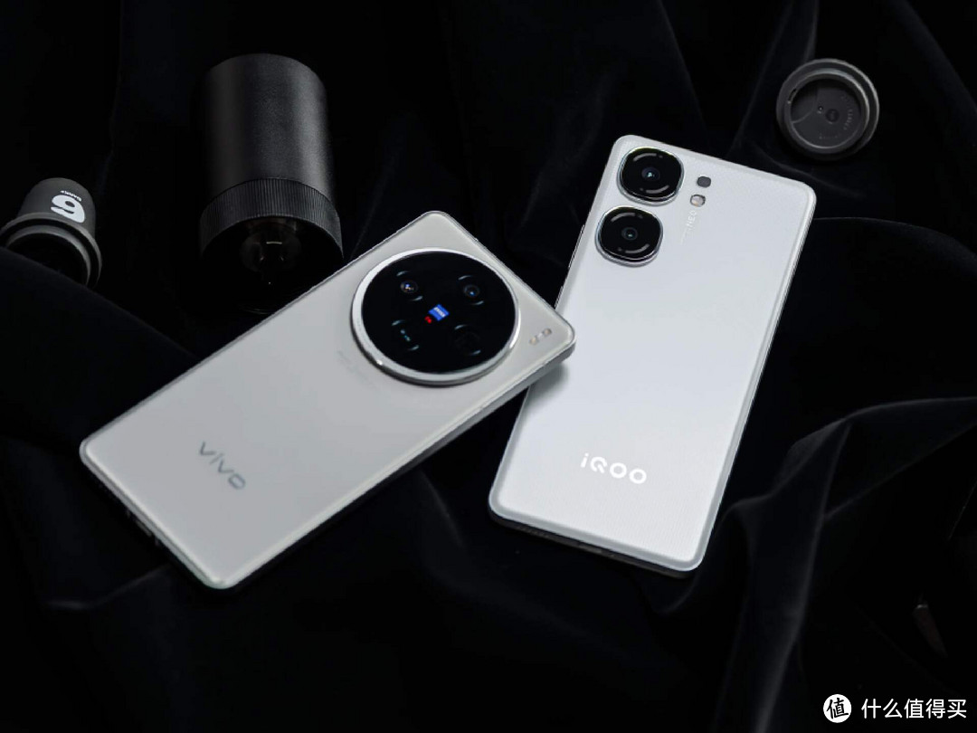 蓝厂亲兄弟，iQOO Neo9S Pro和vivo X100s怎么选？