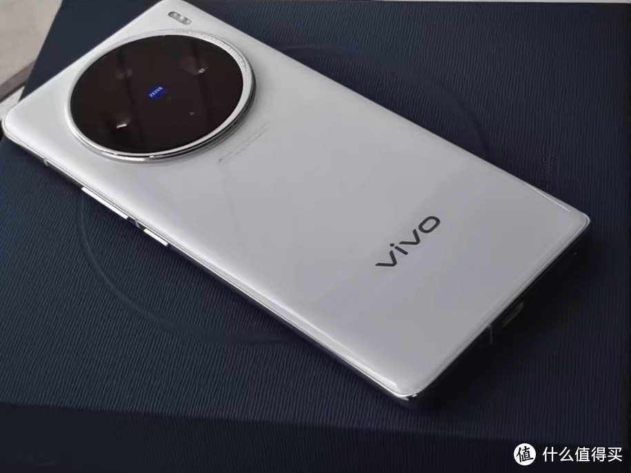 vivo X100，让每一刻都成为永恒！